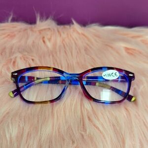 Cute Reading Glasses (NWOT)